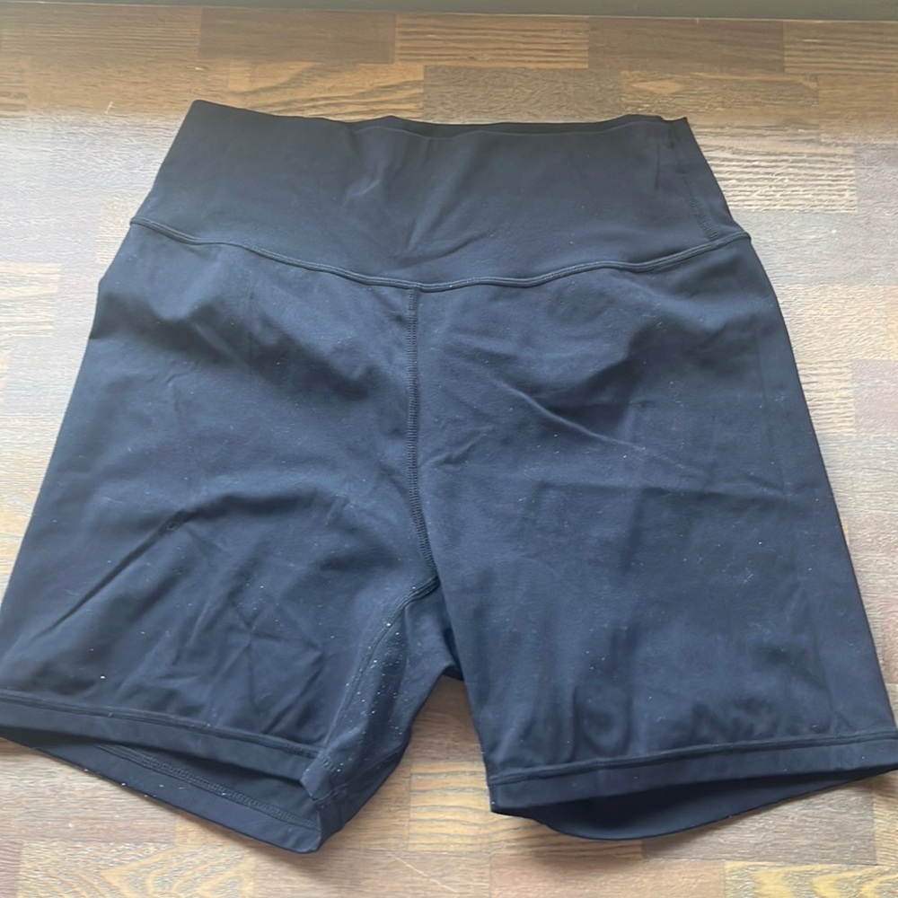 Buff bunny Rosa short